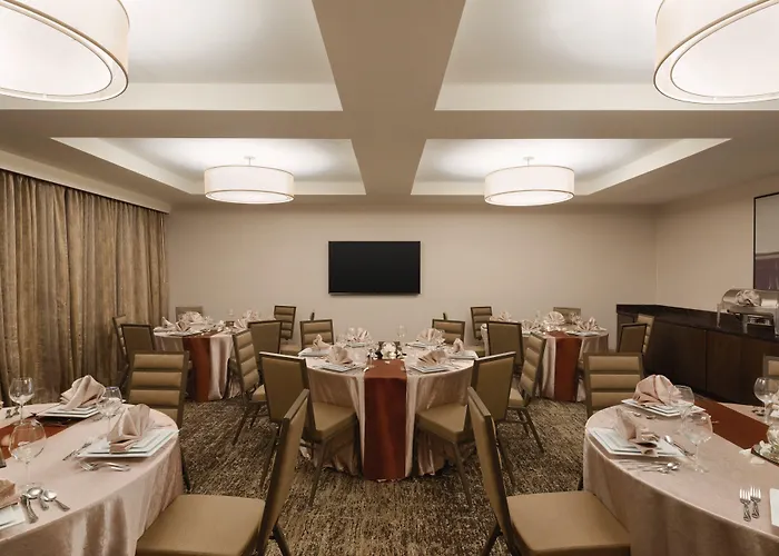 Chicago By Ihg Отель 3*