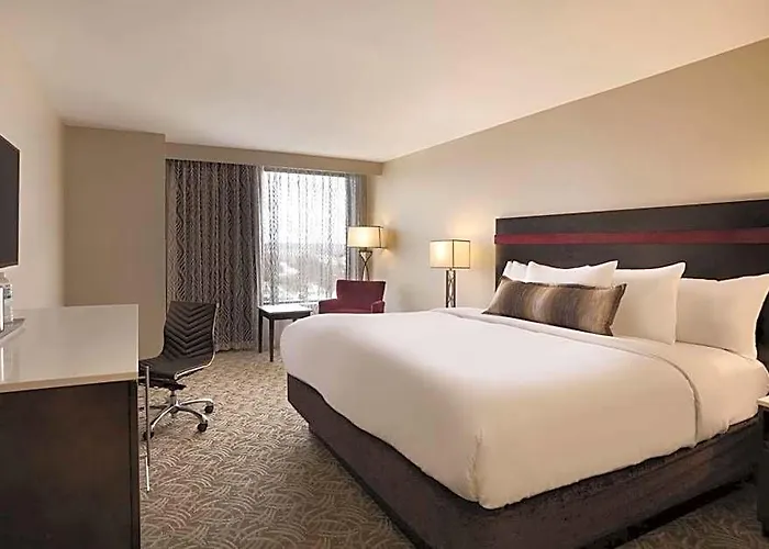Chicago By Ihg Hotel